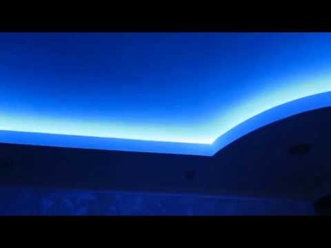 Подвесной двухуровневый потолок со скрытой подсветкой