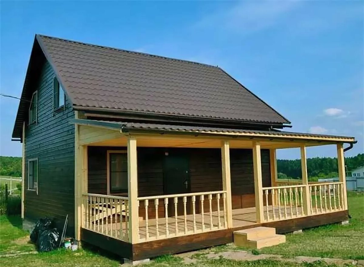 Одноэтажный дачный домик с террасой (65 фото)